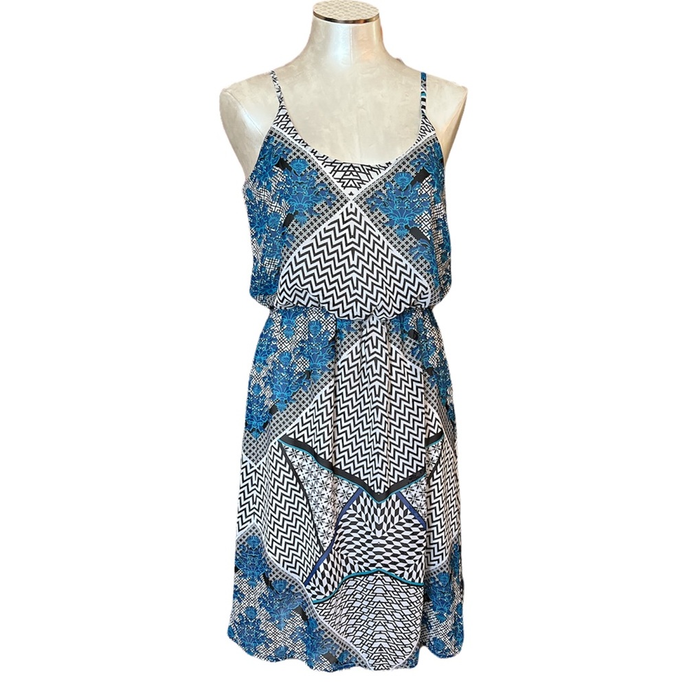 Belle Du Jour juniors dress floral geometrical print lined size Large